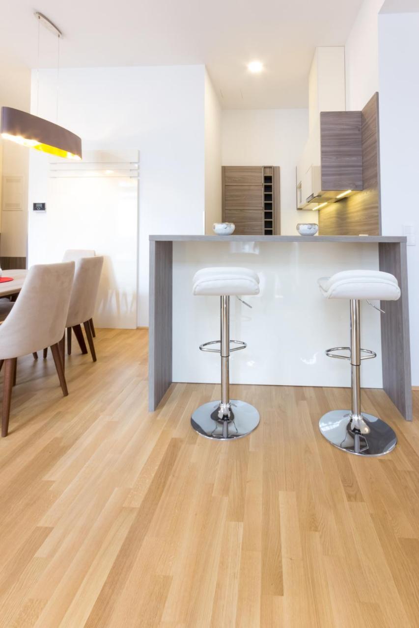 Debo Naehe Westbahnhof - Contactless Check In Appartement Wenen