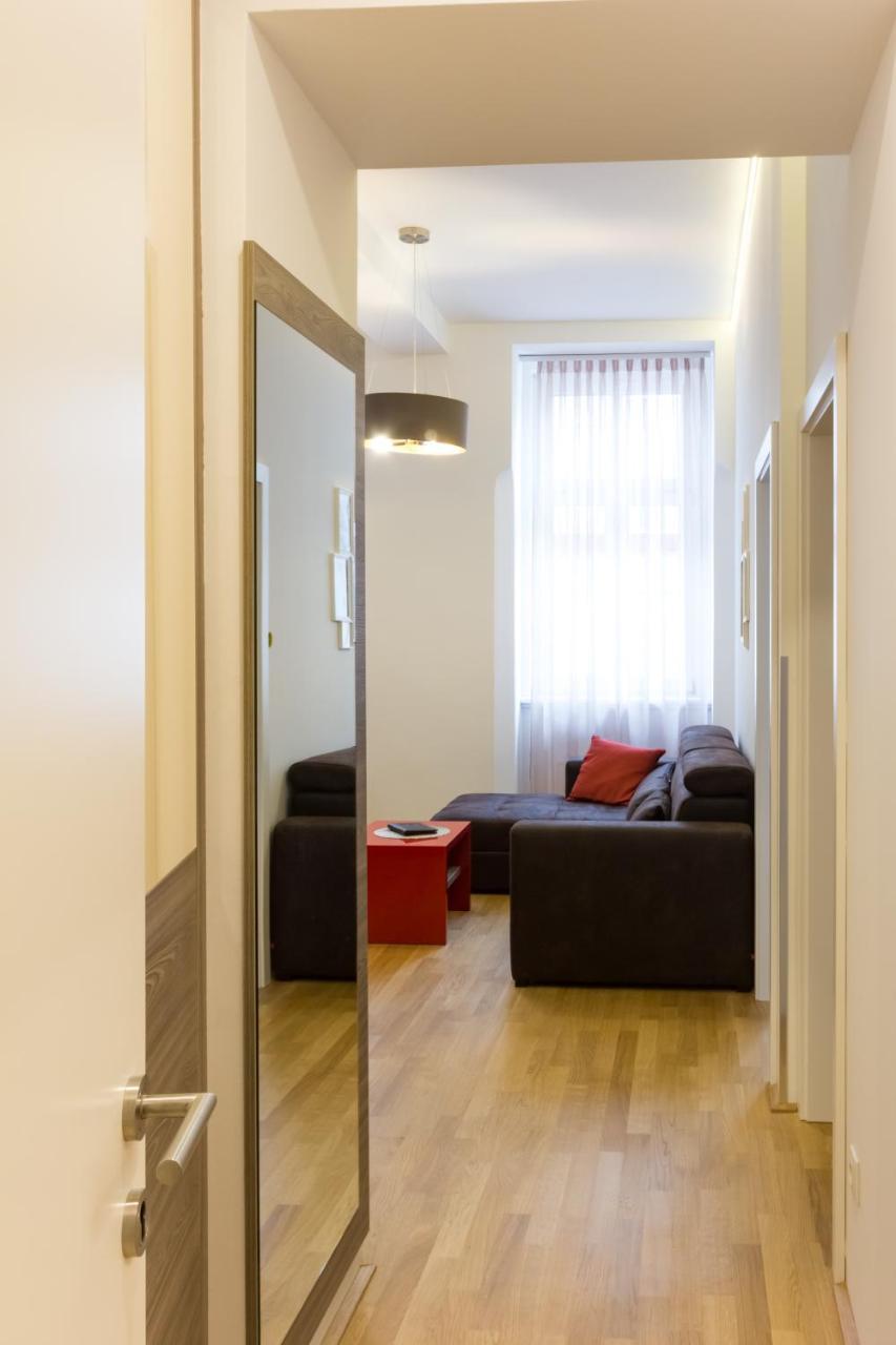 Debo Naehe Westbahnhof - Contactless Check In Appartement